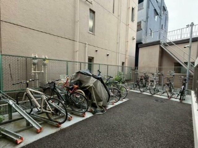駐車場　駐輪場