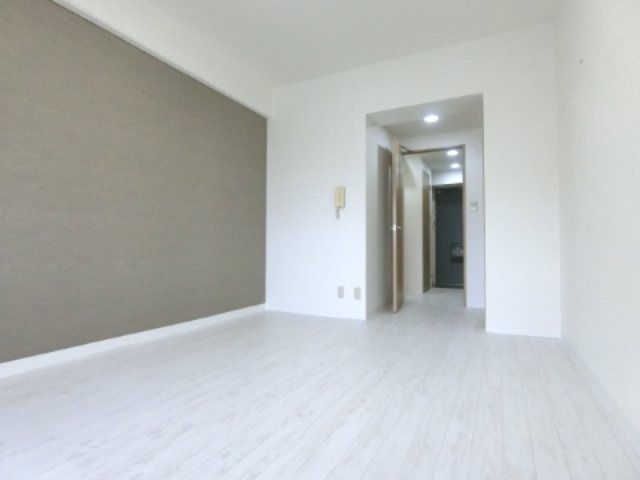 居室・リビング　詳細は、RISUMO江坂本店→06-6155-7137まで♪