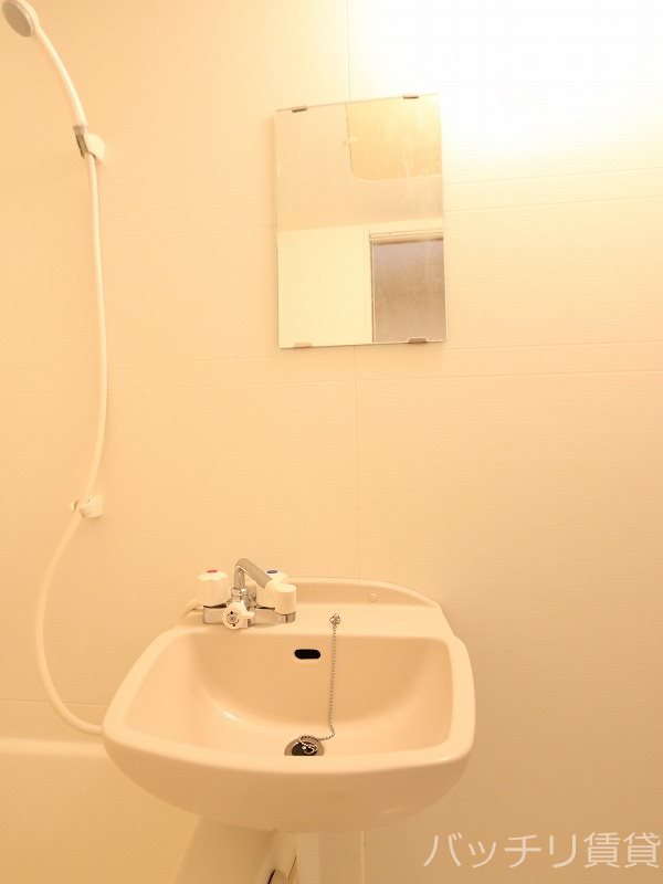 洗面設備　画像は同シリーズタイプの為、参考写真になります。