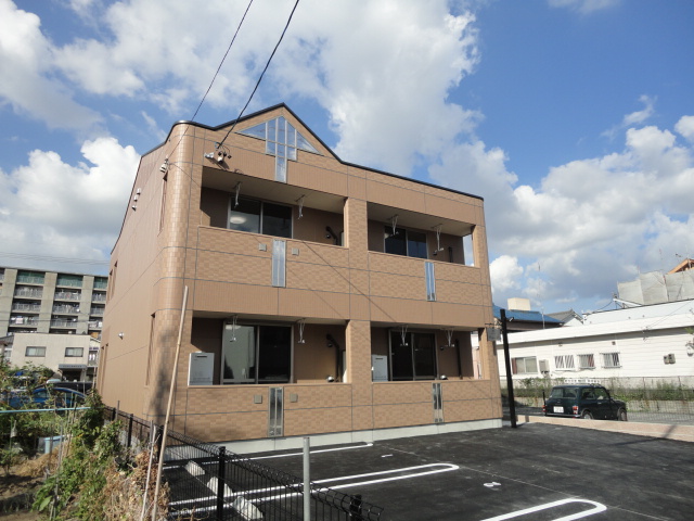 建物外観　外観写真（昼）