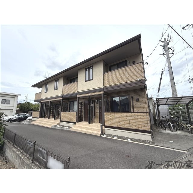 エントランス　建物外観