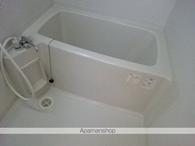 京王線 千歳烏山駅 徒歩13分 3階建 築21年の風呂写真