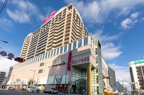 ショッピングセンター　ヴェル・ノール布施（ショッピングセンター）まで459m