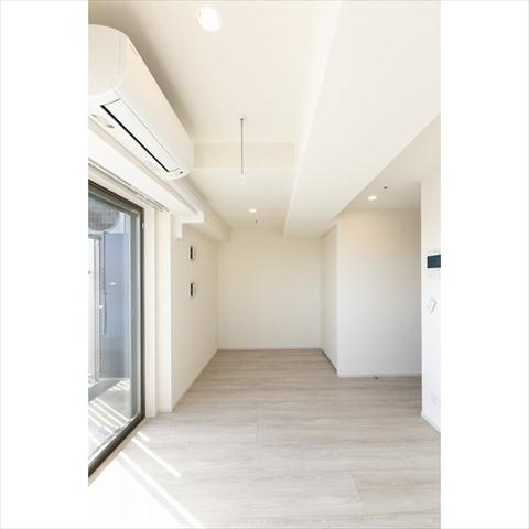 シェフルール新御徒町Iの居間写真