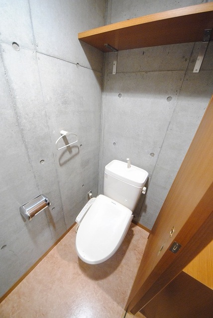 トイレ　写真は１０Ａ号室