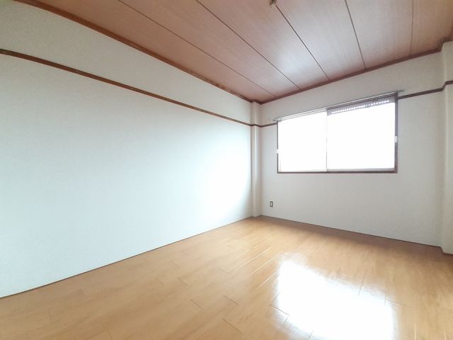 エルディム松本の内装写真