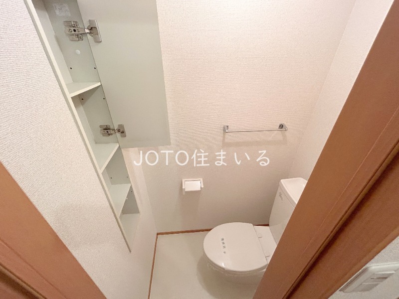 京阪本線 関目駅 徒歩4分 2階建 築21年のトイレ写真