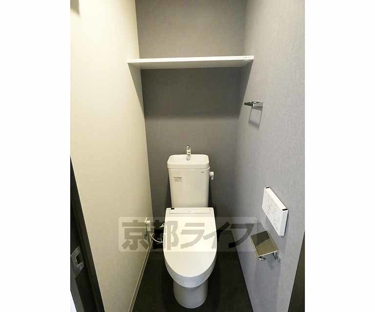 ベラジオ雅び烏丸十条のトイレ写真