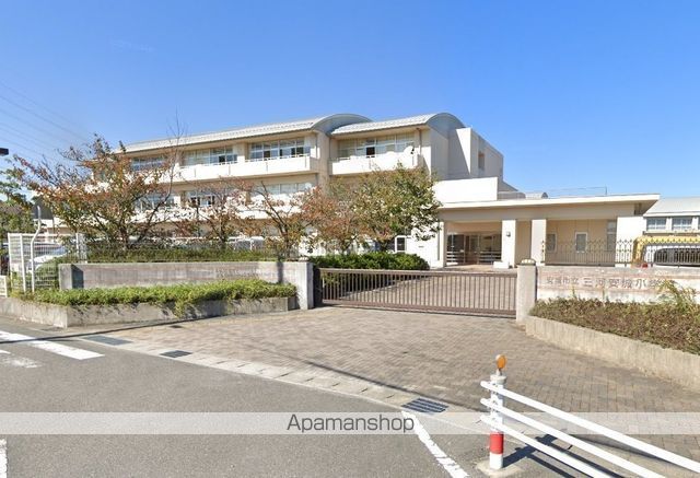 小学校　三河安城小学校（小学校）まで468m