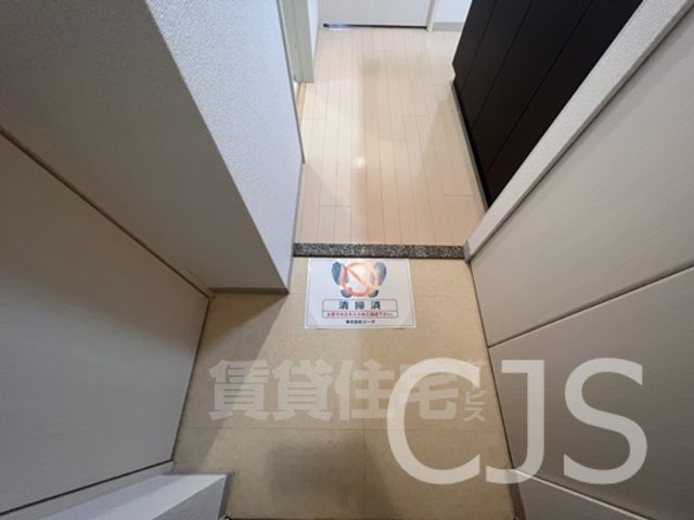 エステムプラザ心斎橋EAST4ブランディアの玄関写真