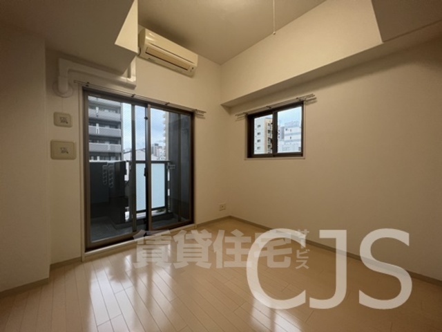エステムプラザ心斎橋EAST4ブランディアの居間写真