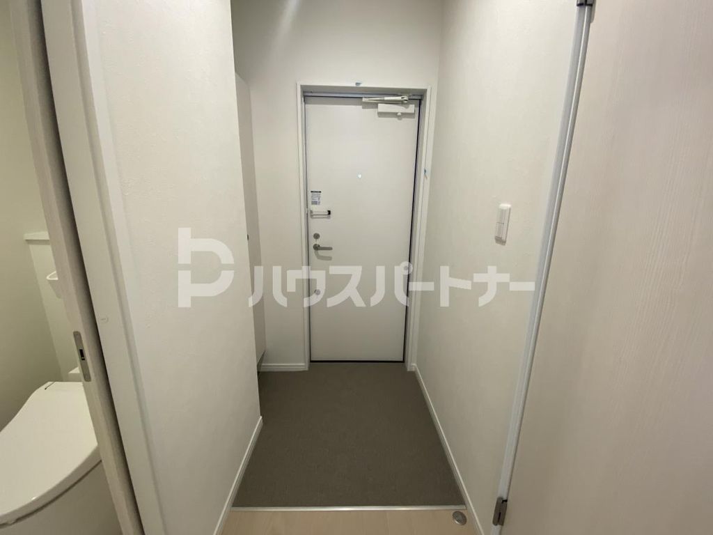 AJ蘇我EastIVの玄関写真