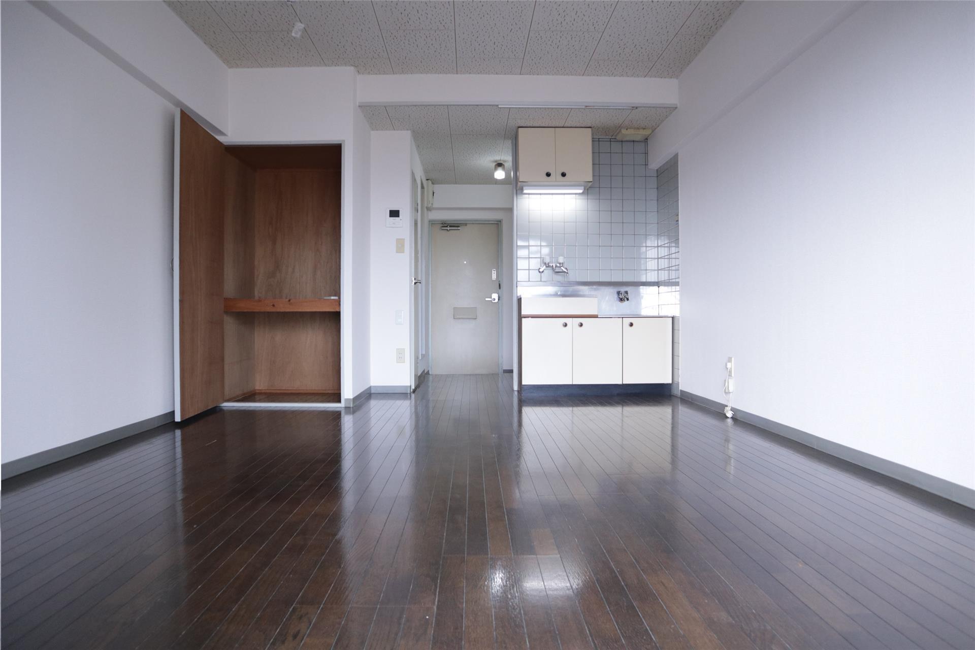 恒久マンションアイリの居間写真