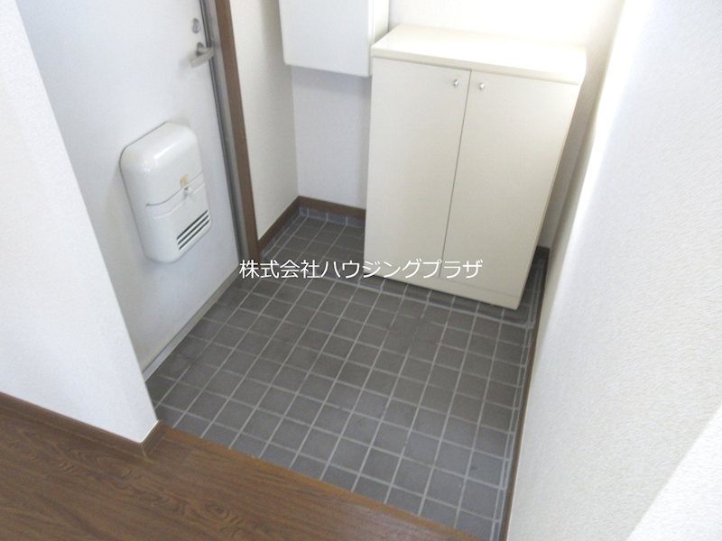 玄関　※別室参考写真