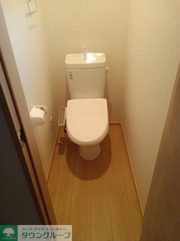グランソフィア柏市南逆井1丁目 Eのトイレ写真