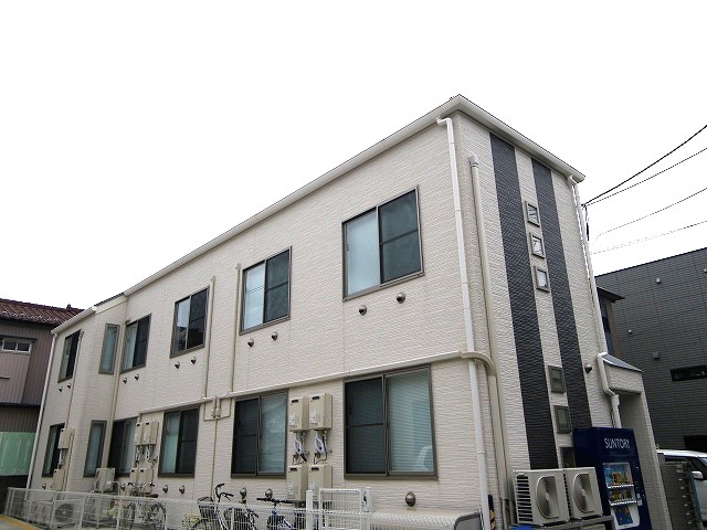 建物外観　鹿島田駅徒歩10分のアパートです