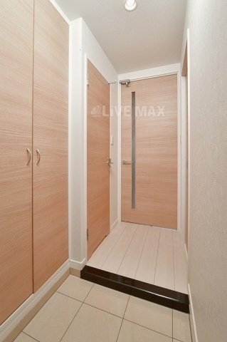 玄関　※別号室参考写真※