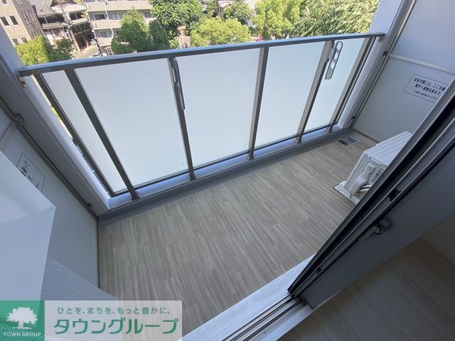 バルコニー　バルコニー