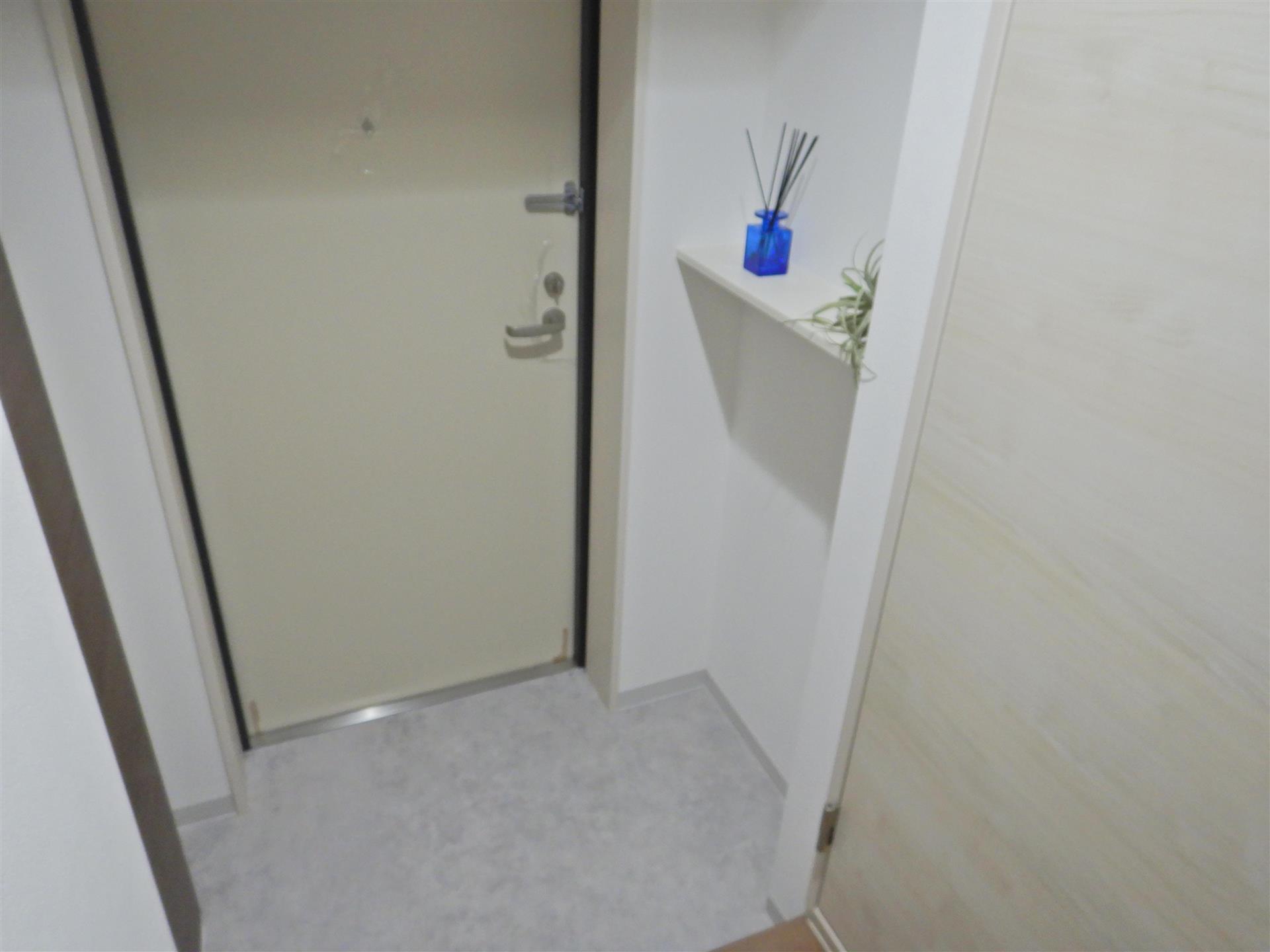 シェルグランデ六丁目南町の玄関写真