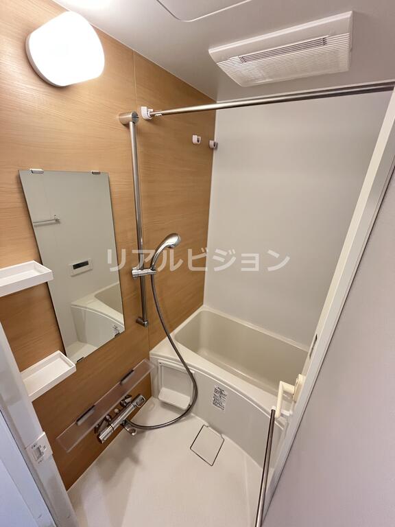 バス・シャワールーム　別部屋画像参照