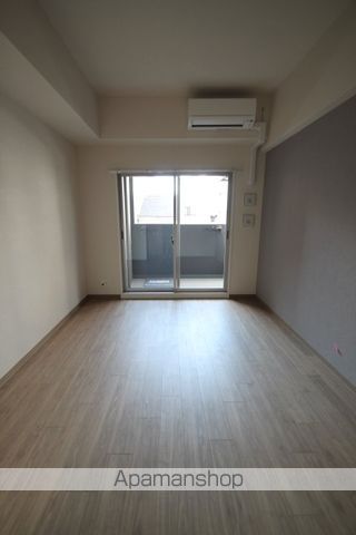 エスリード松屋町SOUTHの居間写真