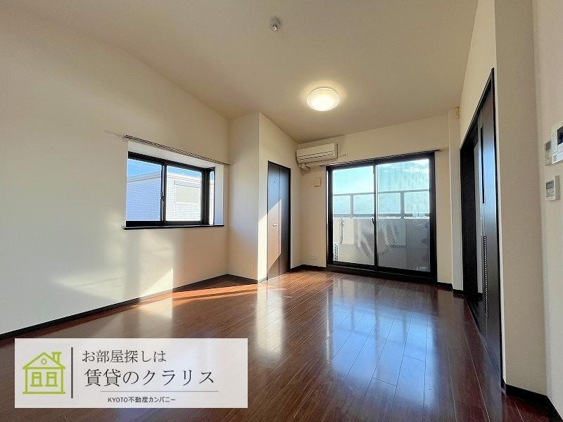 雅 長岡京の居間写真