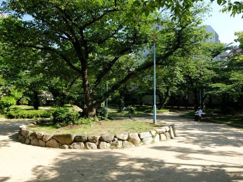 公園　高津公園（公園）まで474m