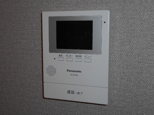 セキュリティ　カラーＴＶモニター付インターホン完備