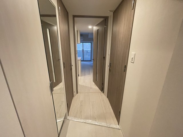 玄関　落ち着いた玄関です