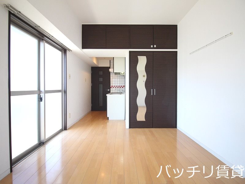 居室・リビング　※同マンション別部屋写真の為、現状優先。