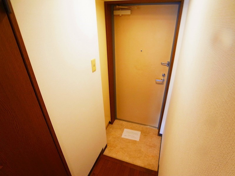 玄関　同一物件参考写真