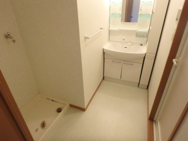 レインボー甲東の内装写真