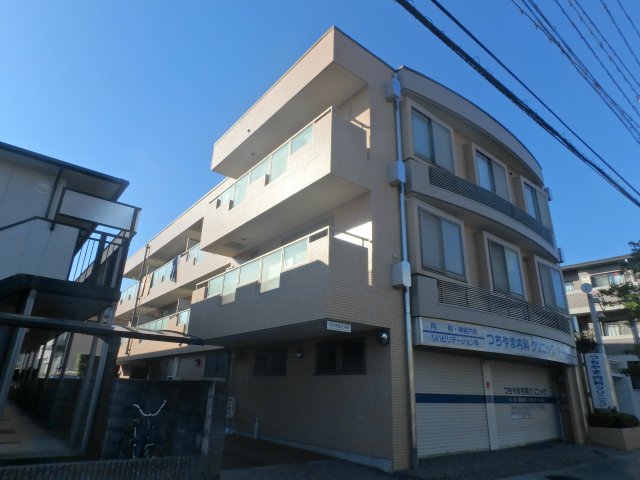 レインボー甲東の外観写真
