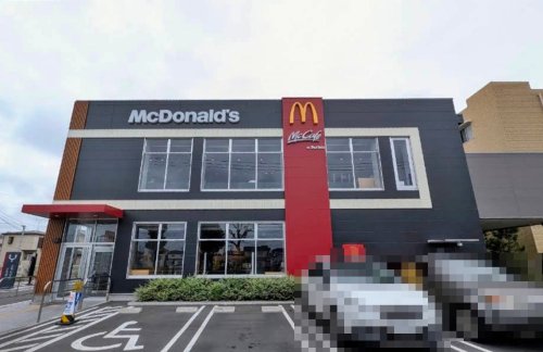 飲食店　マクドナルド １４号瑞江店（飲食店）まで680m