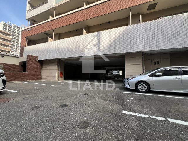 駐車場　ラ・フルール博多駅南
