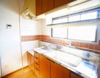東武野田線 馬込沢駅 徒歩12分 3階建 築35年のキッチン写真