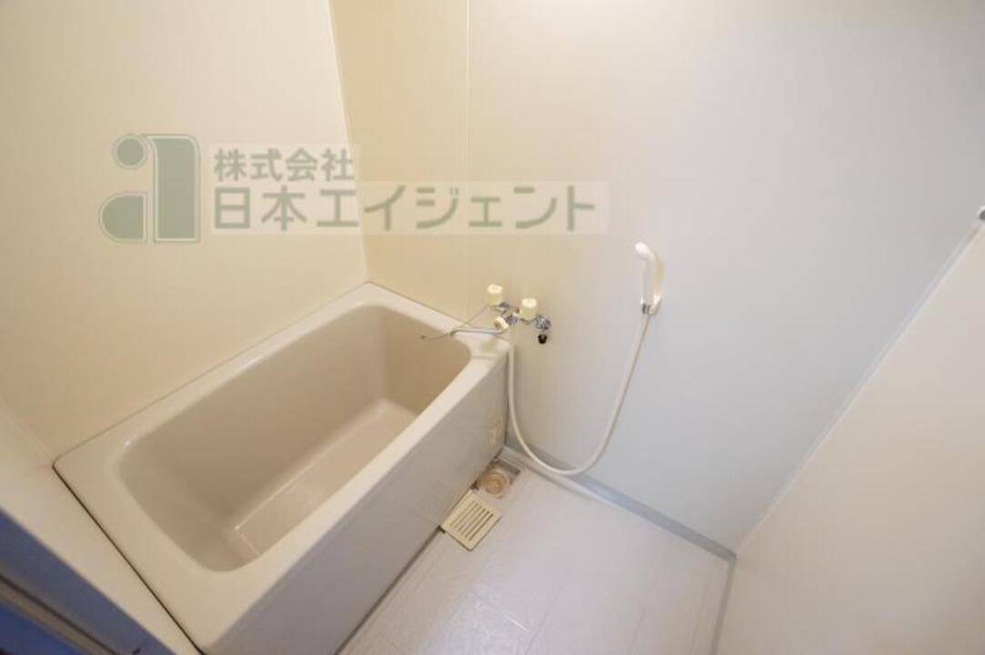 バス・シャワールーム　浴室