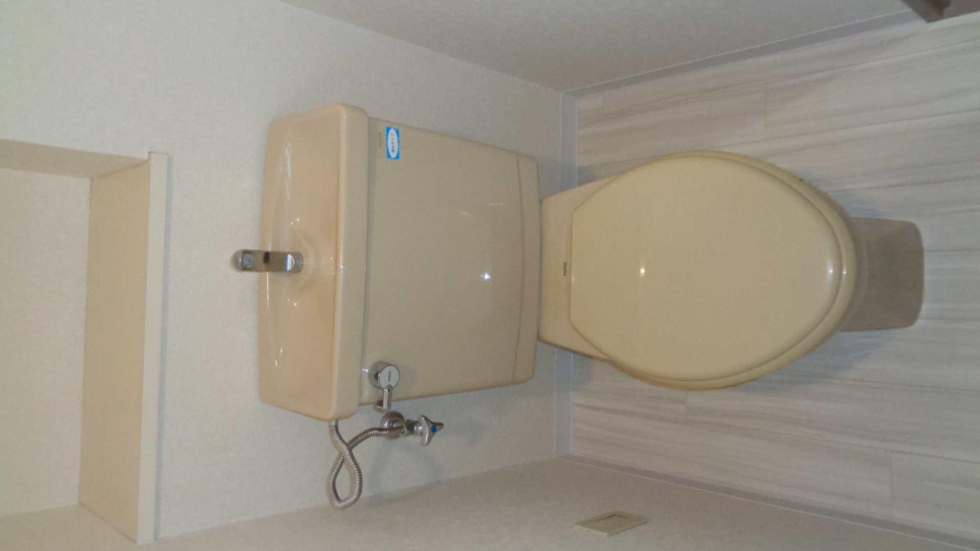 メゾンるりのトイレ写真