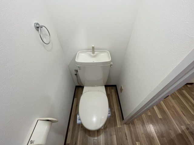 【名古屋市港区入場のアパートのトイレ】