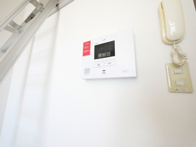 セキュリティ　モニター付きインターホーン