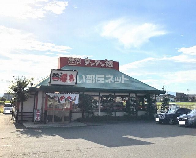 【松阪市中林町のアパートの写真】