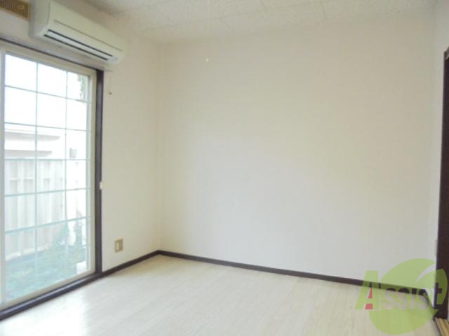 その他部屋・スペース　これまた、明るいお部屋ですねー。ですよねー。はい