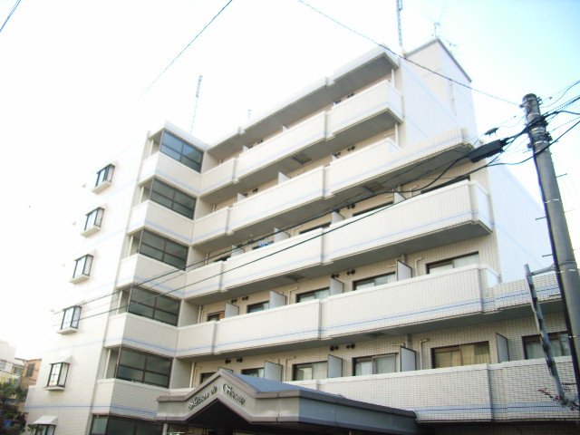 【広島市中区光南のマンションの建物外観】