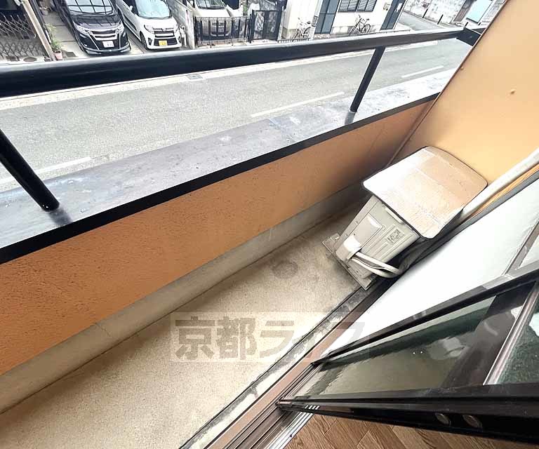 【京都市左京区田中大堰町のマンションのバルコニー】