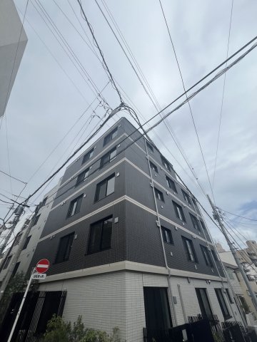 【ウェルスクエア駒込の建物外観】