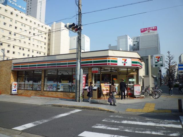コンビニ　セブンイレブン（コンビニ）まで190m