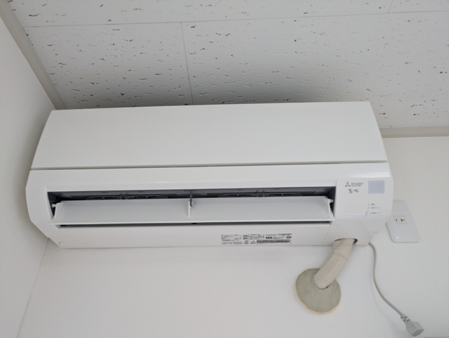 その他　★エアコン★