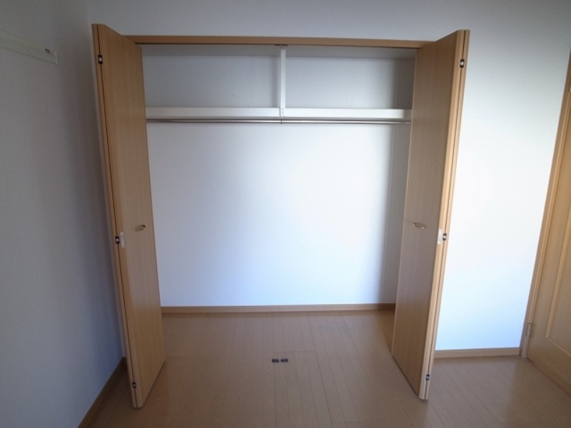 収納　図面と現状に相違がある場合には現状を優先
