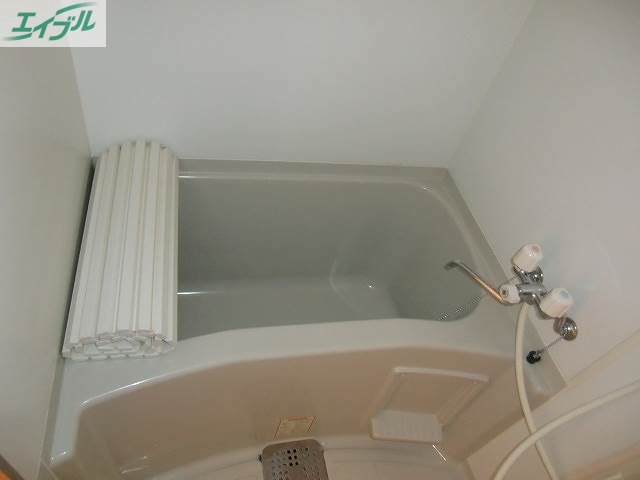 バス・シャワールーム　バスルーム