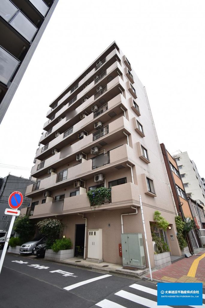 クレスト明星の建物外観